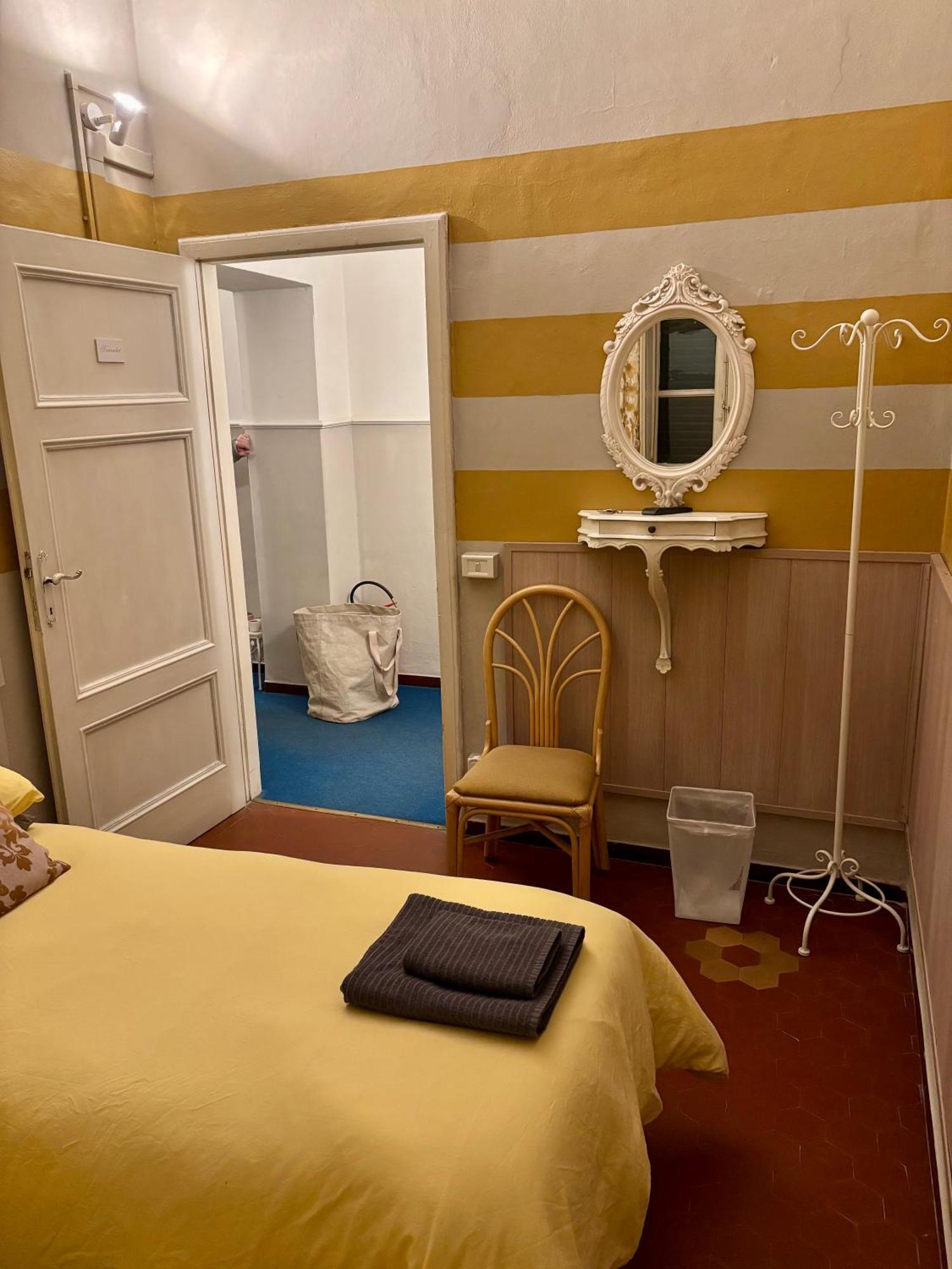 Guest House Santa Giustina Lucca Centro Storico Exterior photo